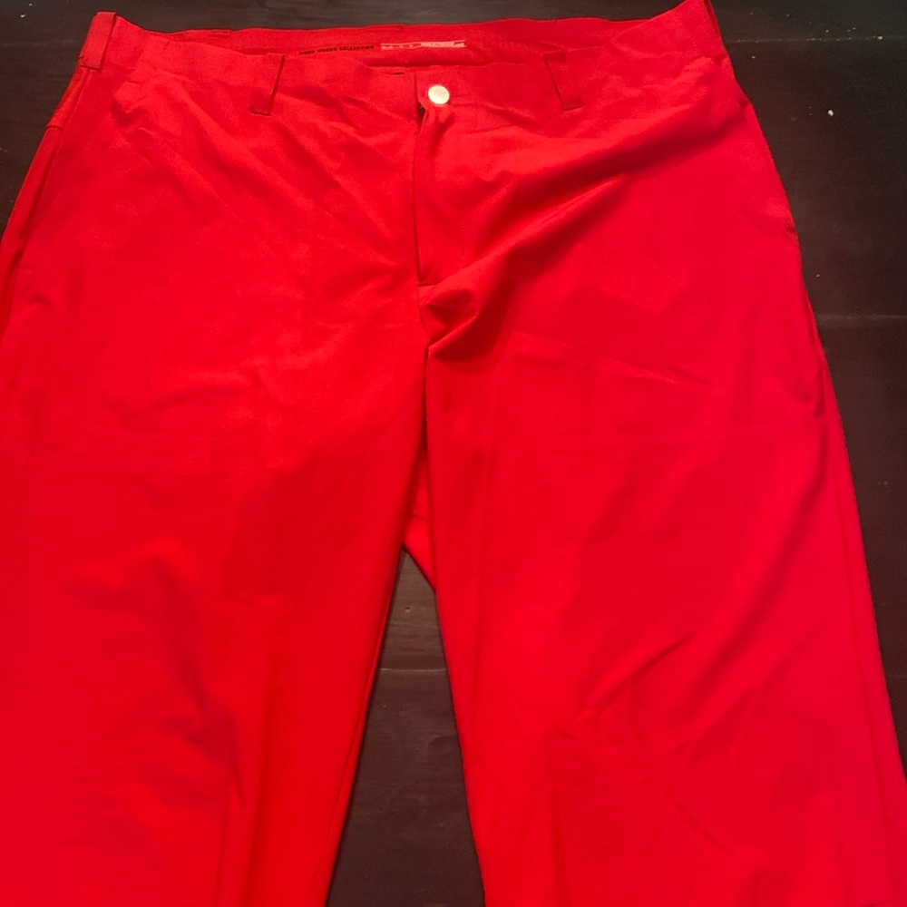 Red Men's Casual Pants
